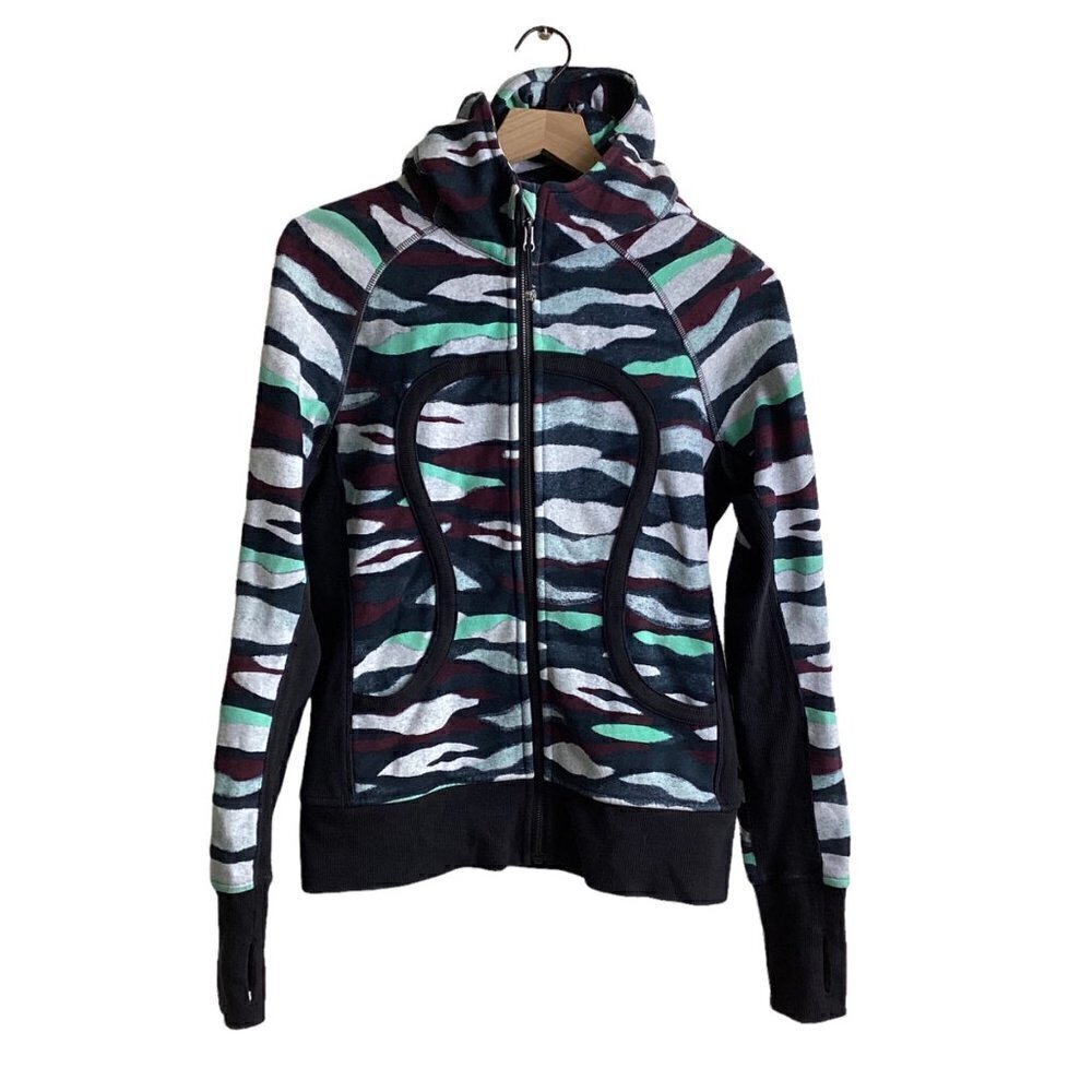 Lululemon Scuba Hoodie – Women’s Size 8 (Black, Blue and Purple)